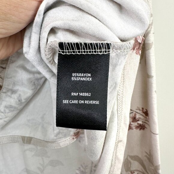 Torrid Super Soft Surplice Long Sleeve Stretch Victorian Floral Top - NEW - Picture 7 of 9